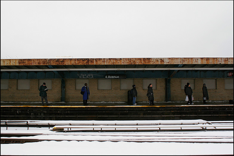 4th Ave Brooklyn ~ 9am - Click for next Image