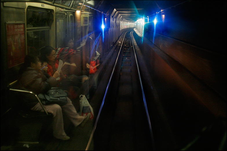 D Train ~ Union Street? ~ 6:50pm - Click for next Image