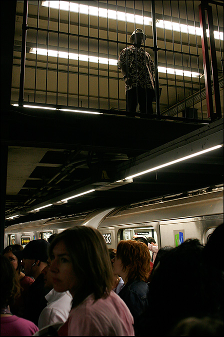 Union Square ~ 6:45pm - Click for next Image