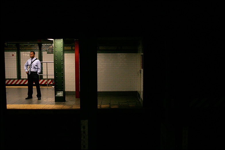 N Train ~ Union Square ~ 6:15pm - Click for next Image