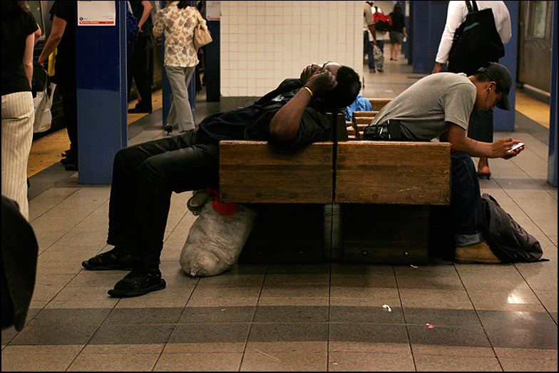 Broadway/Lafayette station ~ F platform ~  6:45pm - Click for next Image