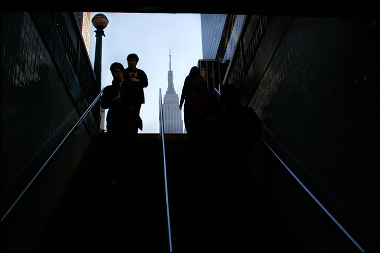 34th st. ~ 8th ave Line ~ 9:20am - Click for next Image