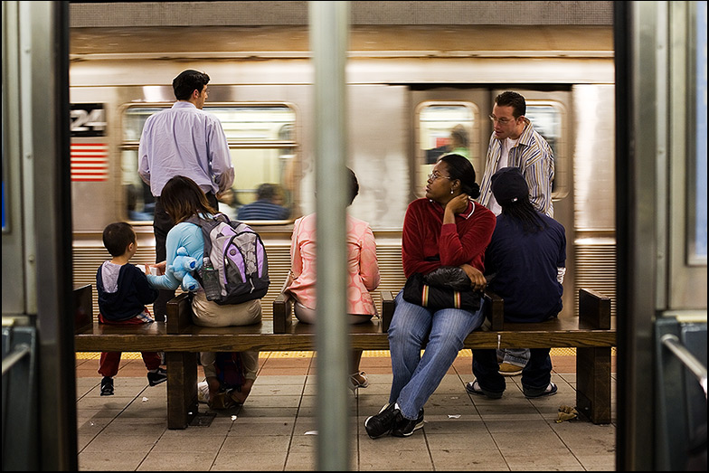 M Train ~ Dekalb Ave. ~ 6:55pm - Click for next Image