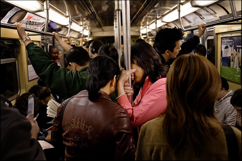 Q Train ~ Canal St. ~ 6:30pm - Click for next Image