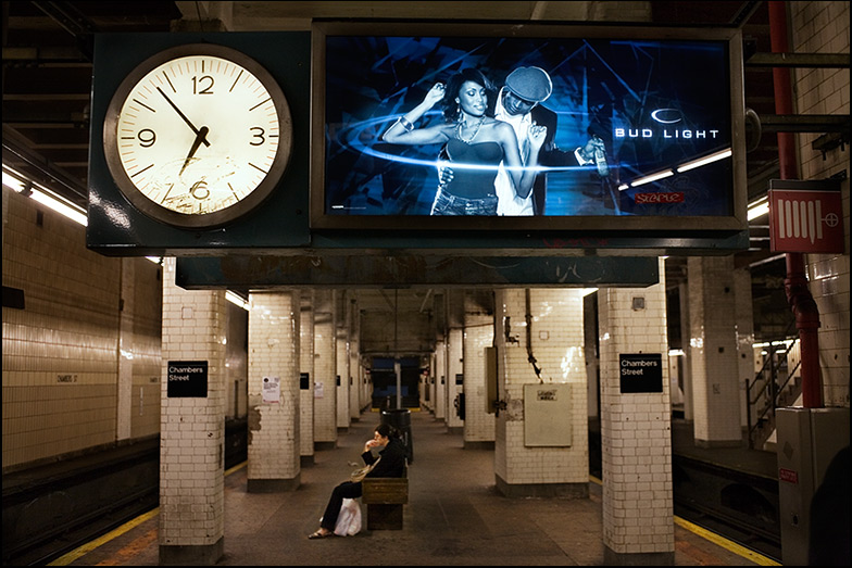 Chambers Street ~ 6:53pm - Click for next Image