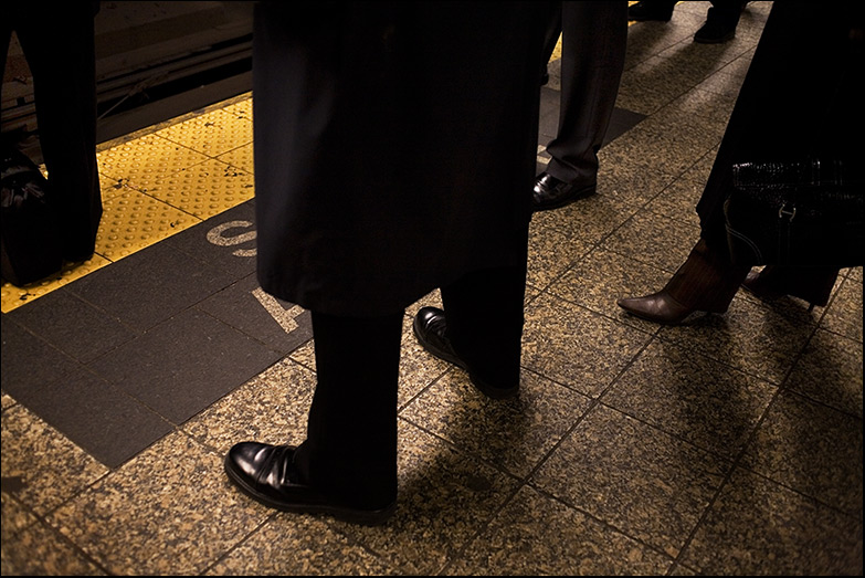 Grand Central Station ~ 6:20pm - Click for next Image