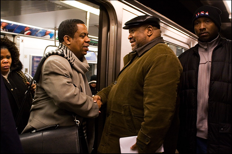 4 Train ~ Grand Central ~ 6:30pm - Click for next Image