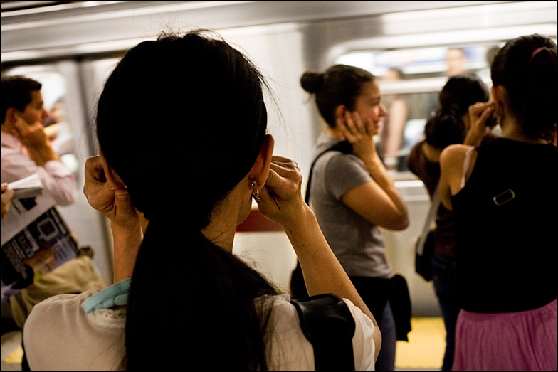 6 Train ~ Union Square-14th street ~ 6:10pm - Click for next Image