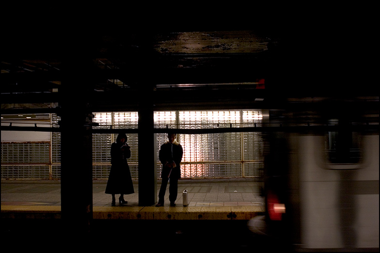 6 Train ~ Atlantic Avenue ~ 6:25pm - Click for next Image