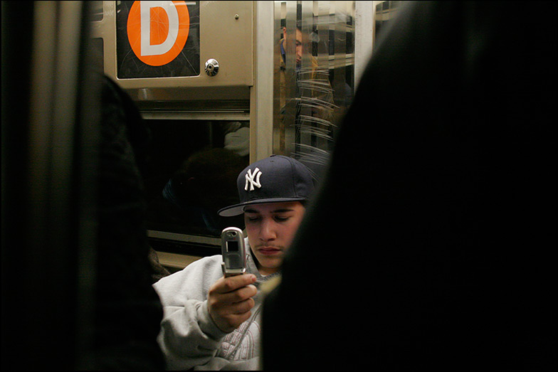 D Train ~ Brooklyn bound ~ 6:25pm - Click for next Image