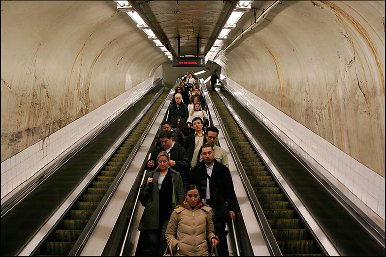 Lexington ave exit at 42nd st ~ 5:45pm - Click for next Image