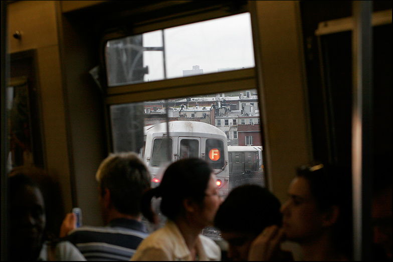 F Train ~ Smith & 9th st. ~ 6:35pm - Click for next Image