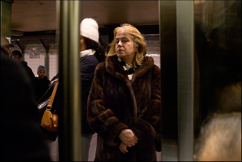 Q Train ~ Union Square ~ 6:25pm - Click for next Image