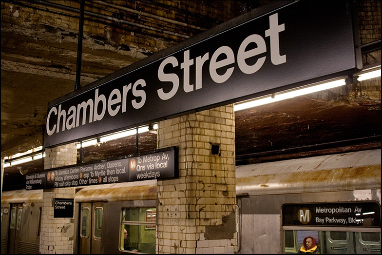 M Train ~ Chambers Street ~ 8:55am - Click for next Image