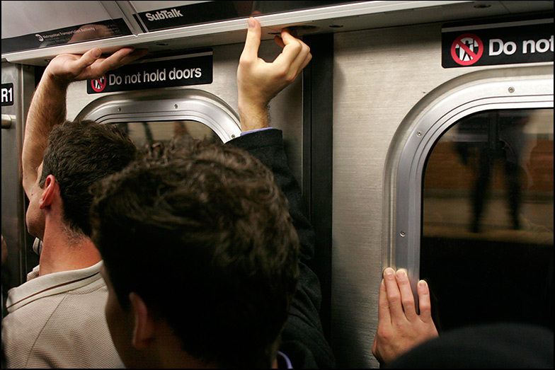 5 Train ~ Downtown ~ 6:10pm - Click for next Image