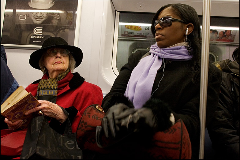 5 Train ~ Borough Hall ~ 8:45am - Click for next Image