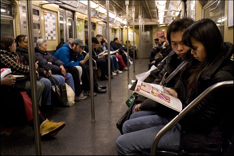 F Train ~ 7th Ave., Bklyn ~ 6:35pm - Click for next Image