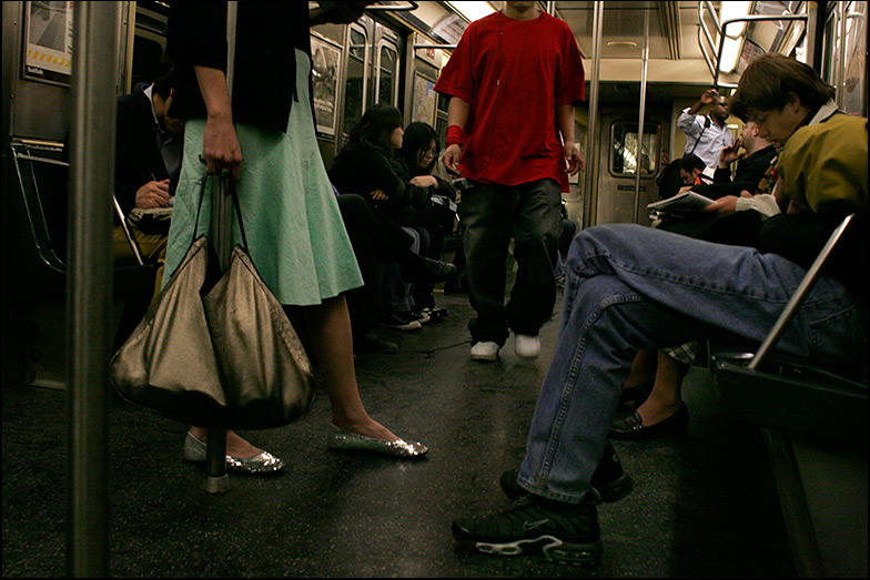 D train ~ Going home ~ 6:30pm - Click for next Image