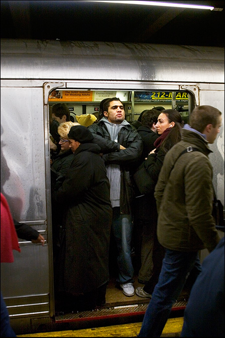 F train ~ Hoyt/Schermerhorn ~ 8:15am - Click for next Image