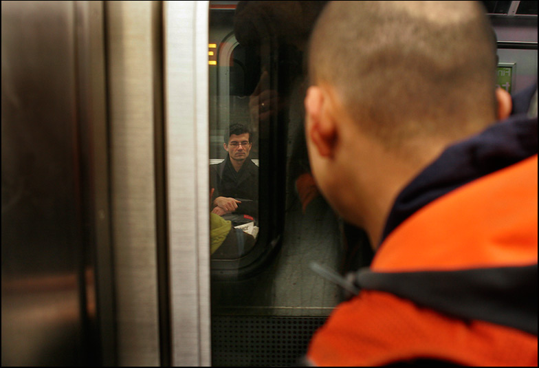 4 Train ~ btwn Wall St & 14th ~ 9:40am - Click for next Image