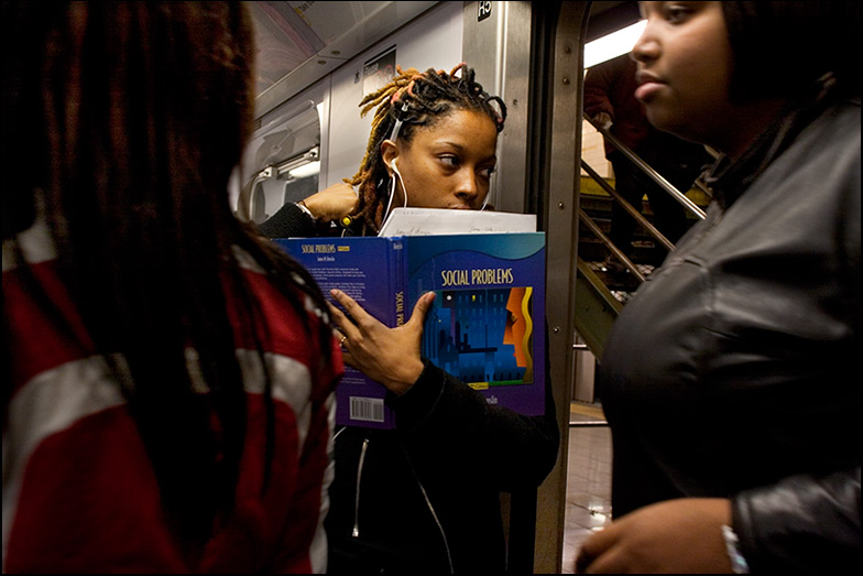 5 Train ~ Brooklyn Bound ~ 6:25pm - Click for next Image